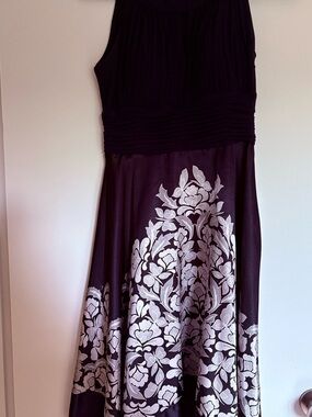 Laura Sleeveless Navy Dress